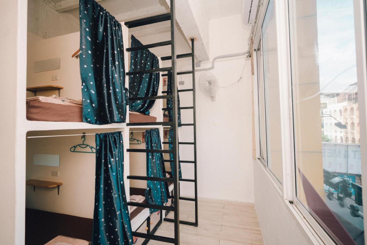 Liberta Hostel Бангкок Экстерьер фото